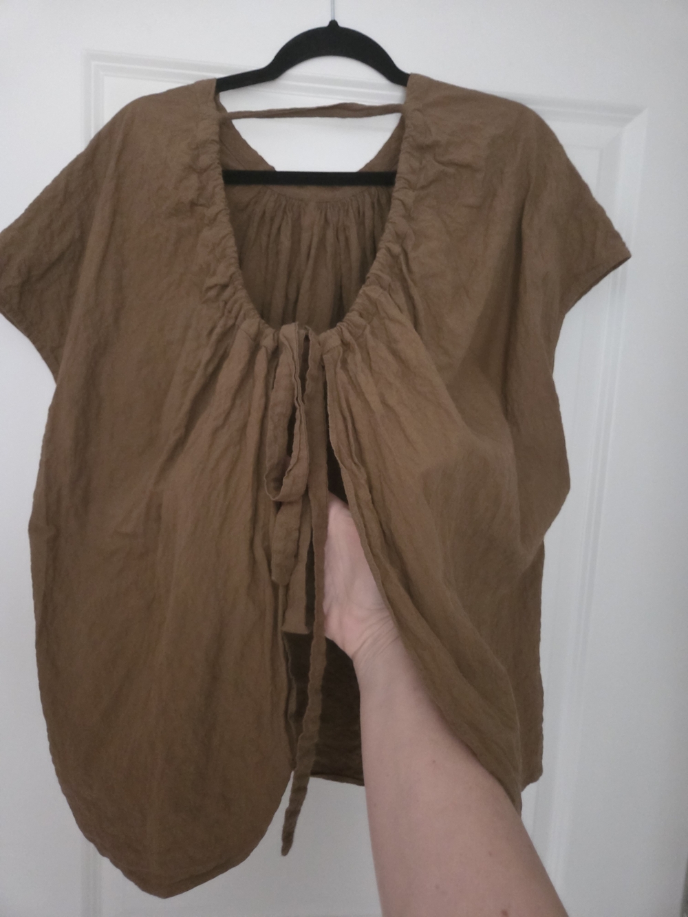 WORN Relaxed Gathered-Neck Open Back Brown Tunic - Picture 2 of 3